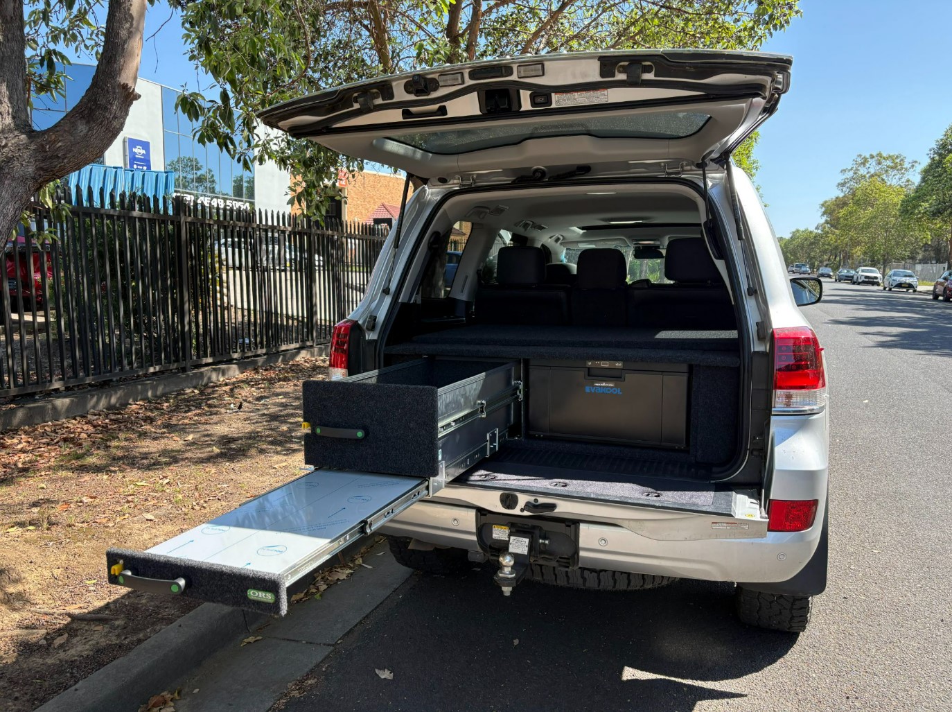 Toyota 200 Series Landcruiser Build Rear Drawers